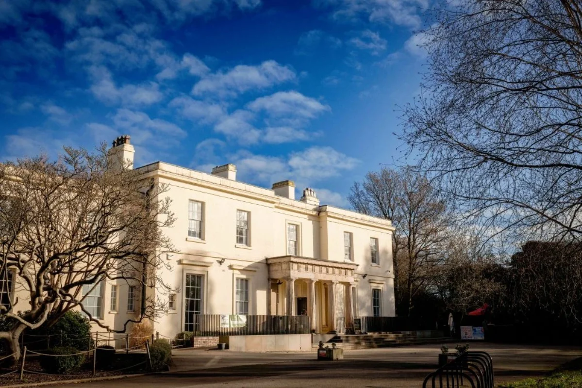 The Reader Mansion House