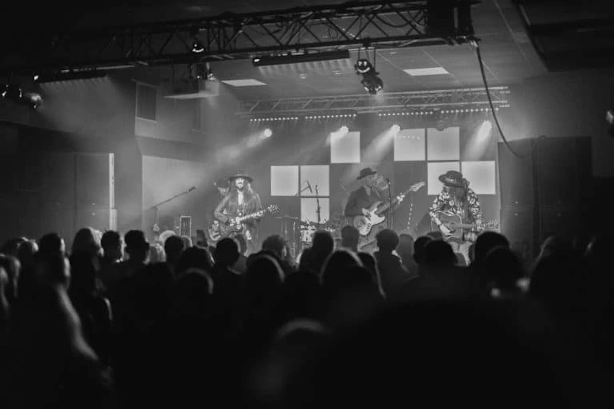 Xander and The Peace Pirates - Future Yard